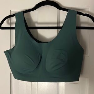 Aeirie Padded Scoop Bralette